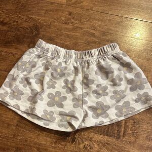 Rylee + Cru Retro Floral Shorts - size 6/7